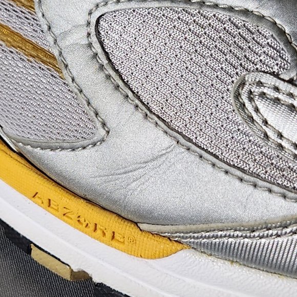 New Balance 718 (2005) - Picture 13 of 14